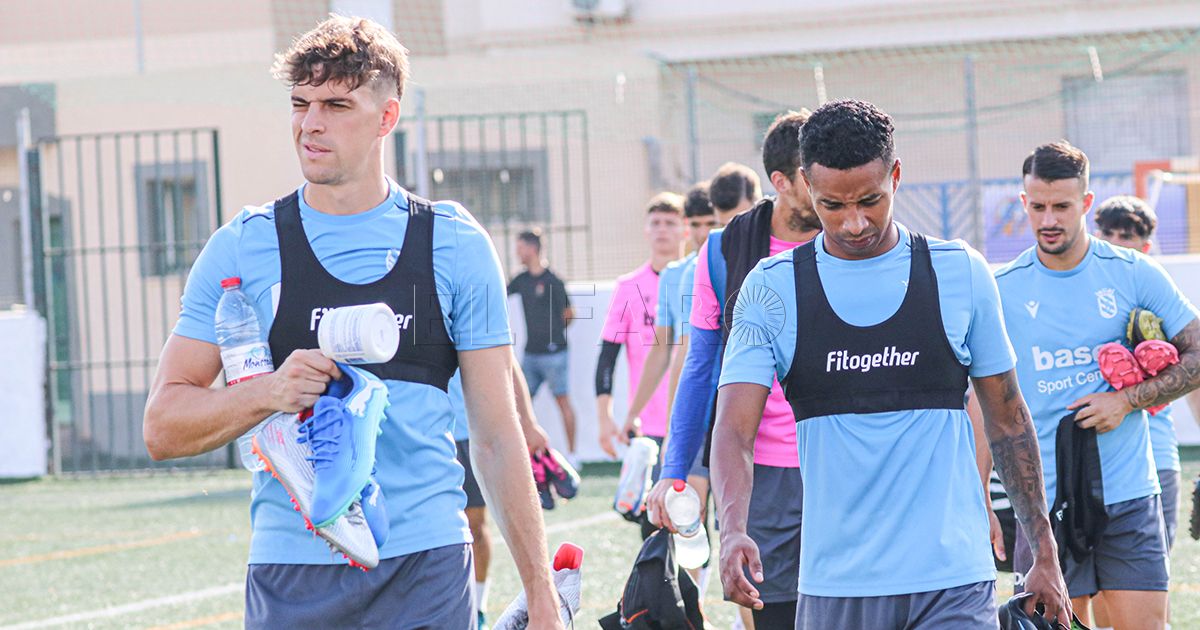 Primera toma de contacto de la plantilla unionista con su trabajo semanal