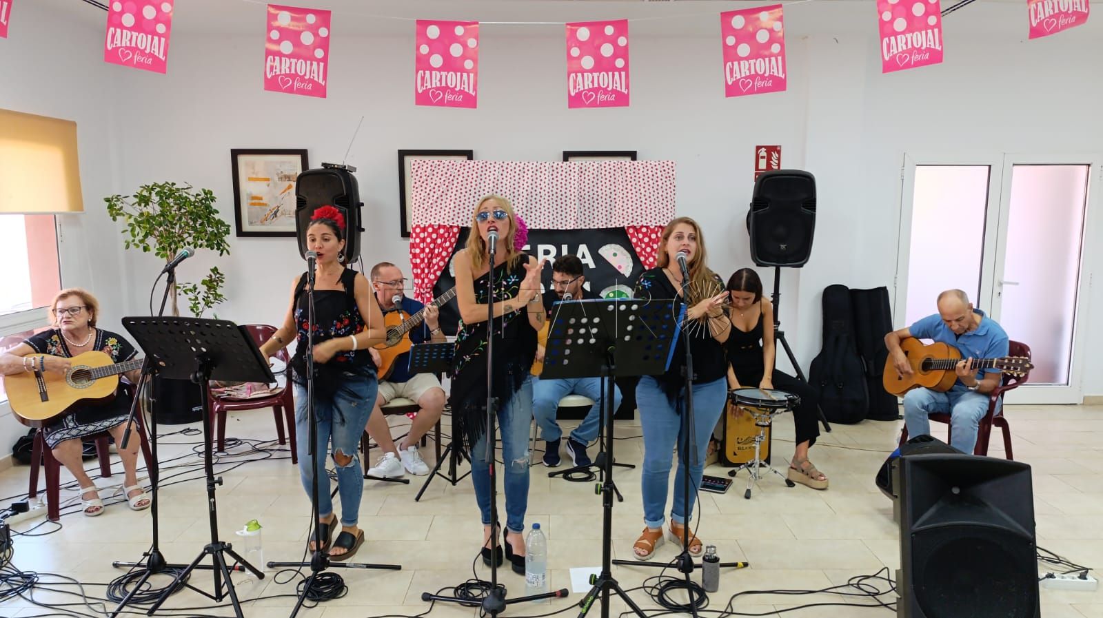 La Escuela de Flamenco, siempre con sus mayores