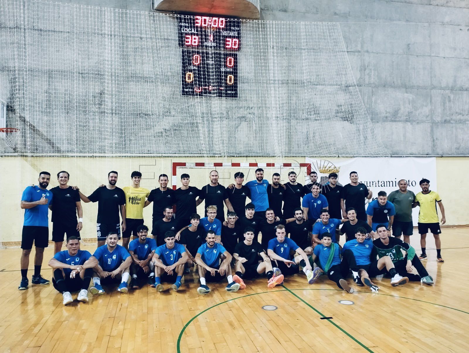 El Virgen de la Victoria se viste de largo ante todos sus aficionados