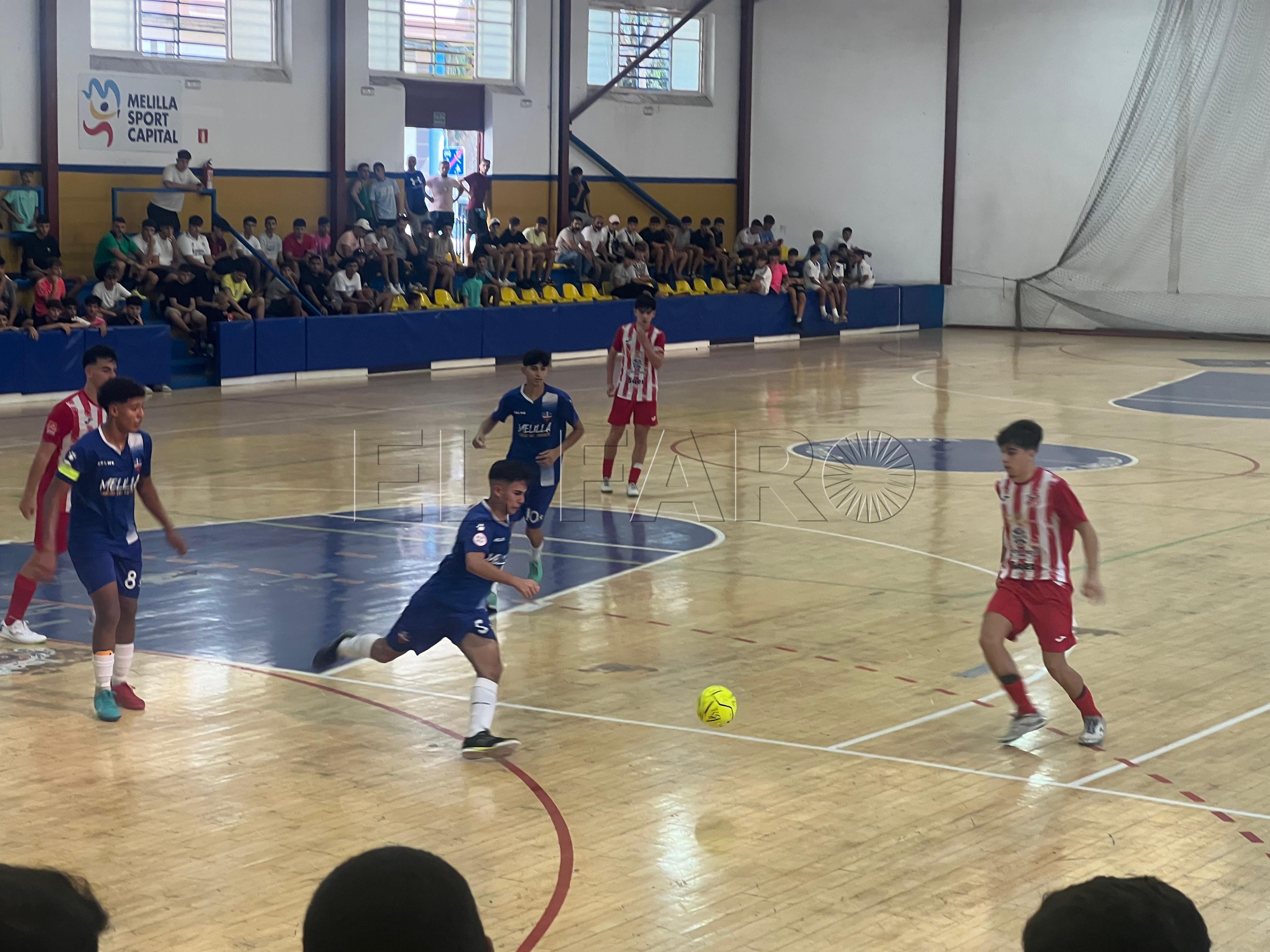 El Rusadir CF debuta en liga en casa con una clara victoria