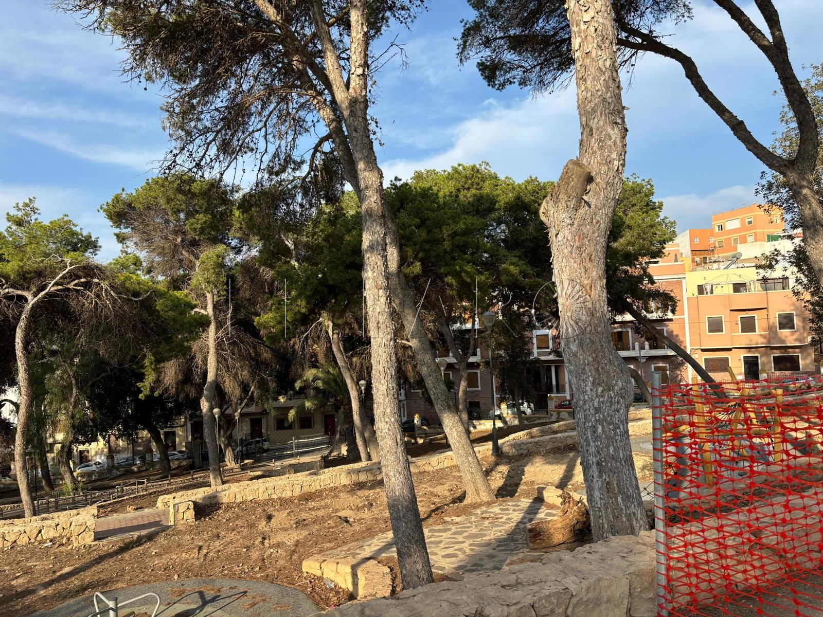 Imbroda: "La estampa que estamos viendo aquí va a ser olvidada y vamos a tener un parque para todos"