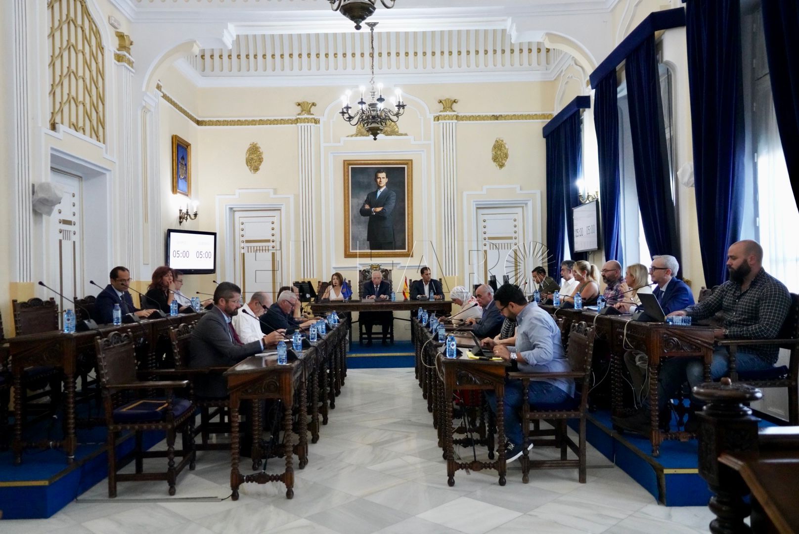Sale adelante por mayoría el convenio con la Autoridad Portuaria para gestionar los locales del cargadero de tierra