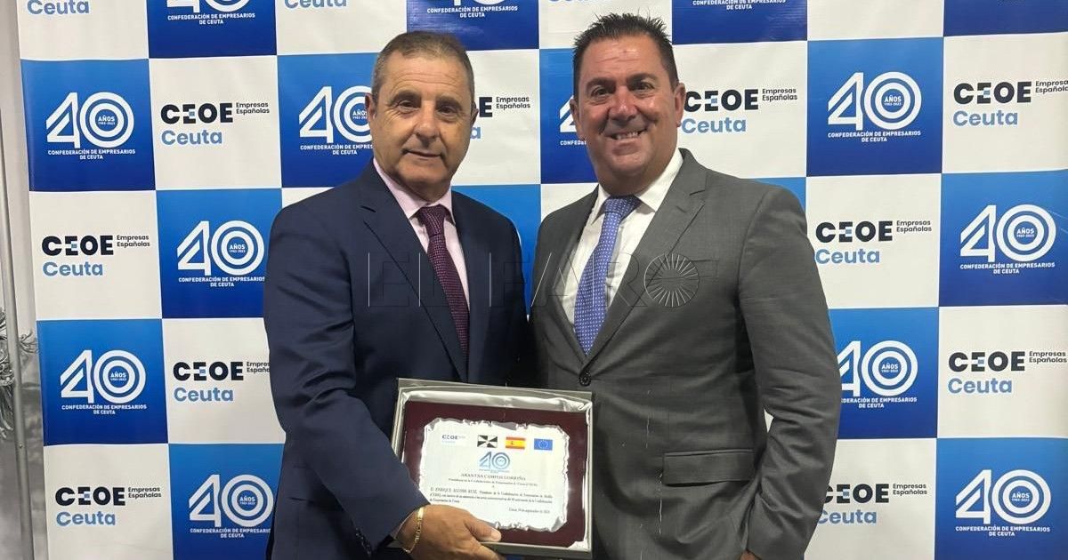 Alcoba asiste en Ceuta al 40 aniversario de su Confederación de Empresarios