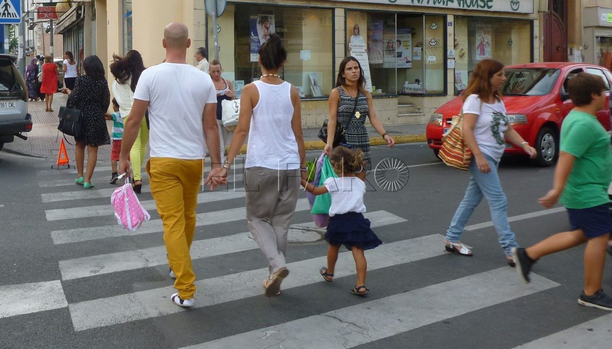 Llega a Melilla el horario de verano, con opiniones diversas