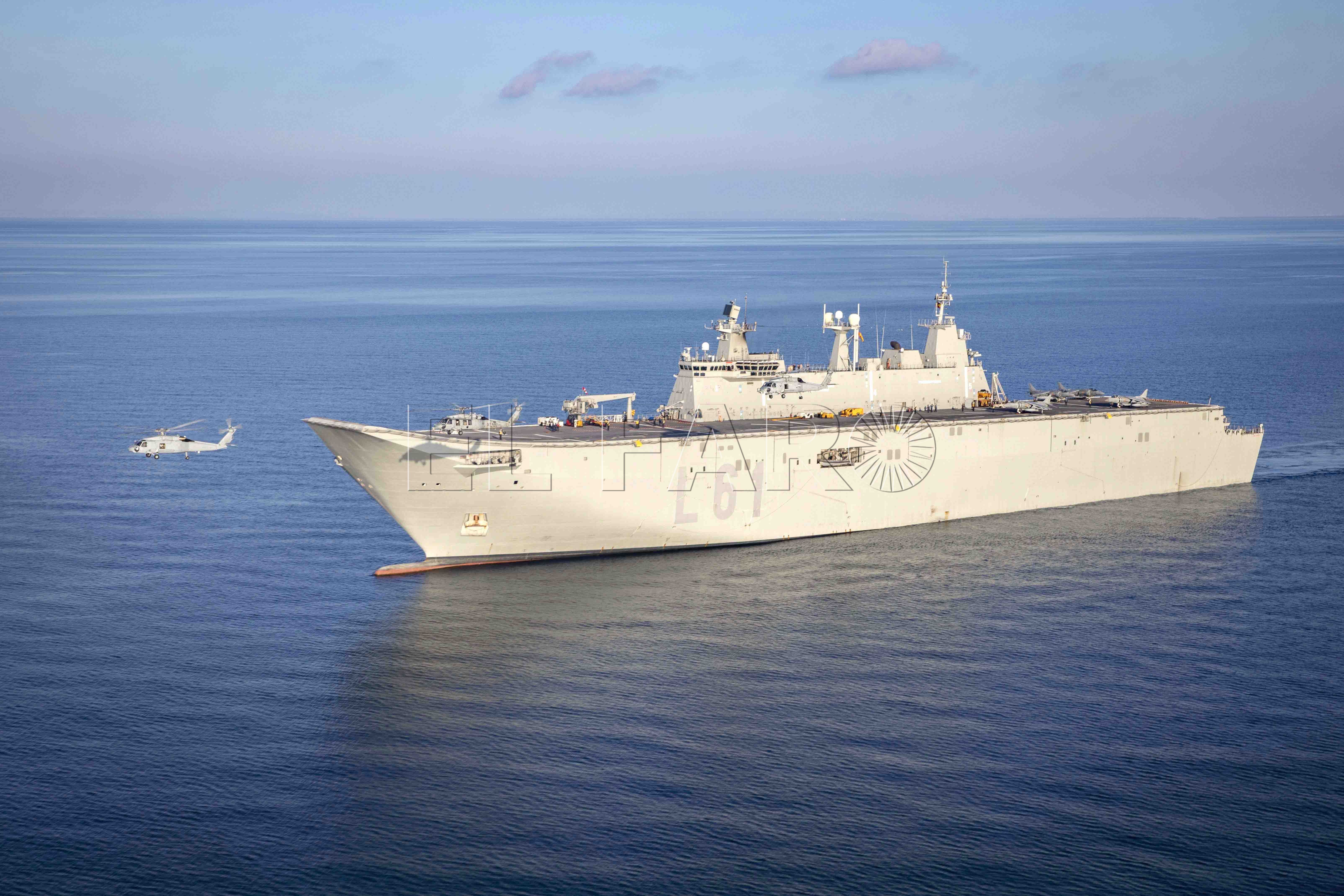 La Oficina de Turismo ya tiene las solicitudes para jurar bandera en el Juan Carlos I