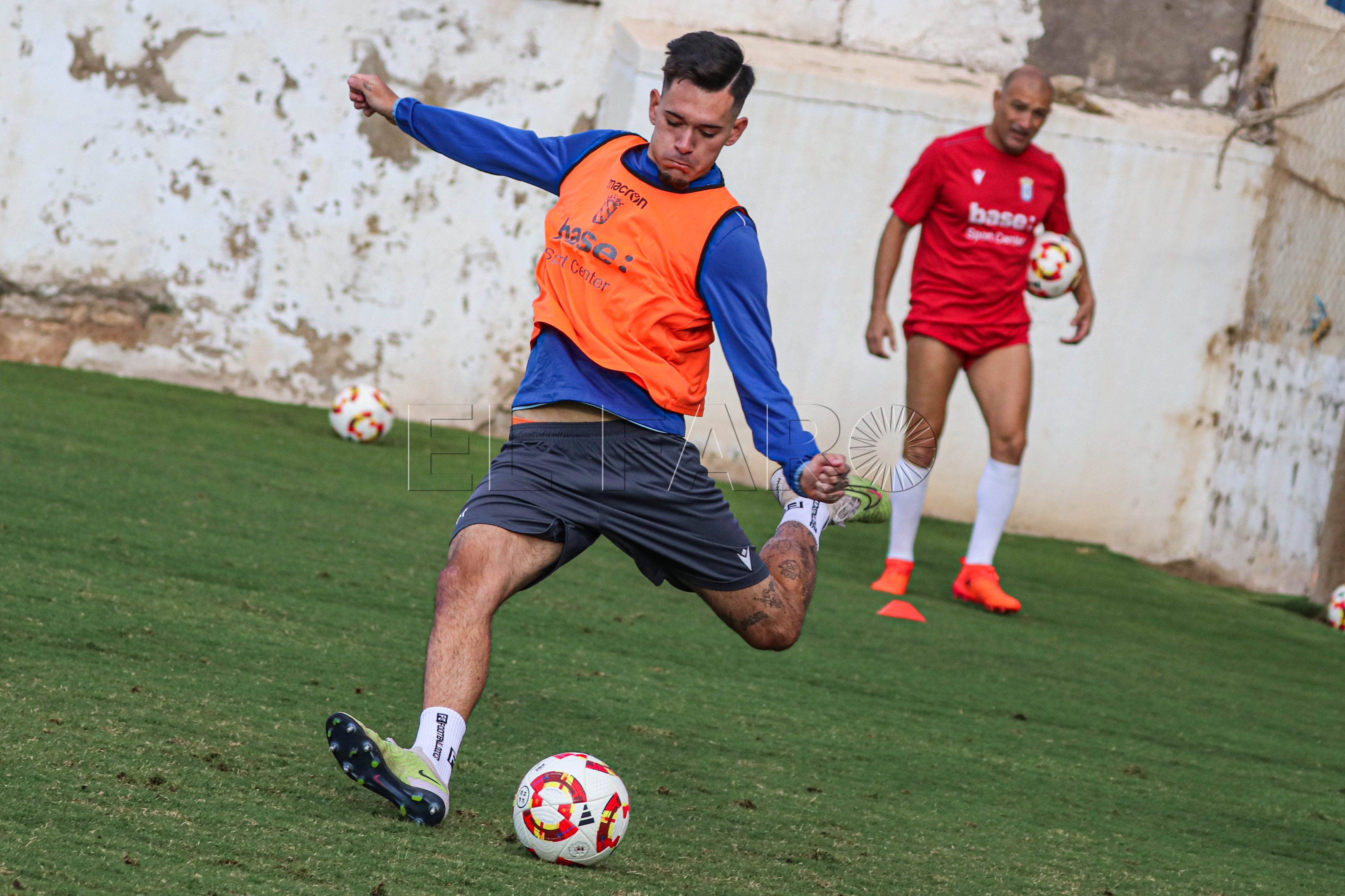Un partido para remontar el vuelo liguero