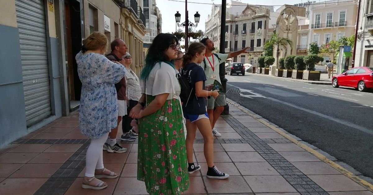 Melilla empieza a tener bastantes turistas en octubre con sus billetes bonificados