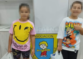 Casi 100 niños tienen material escolar gracias a 'Mensajeros de la paz'