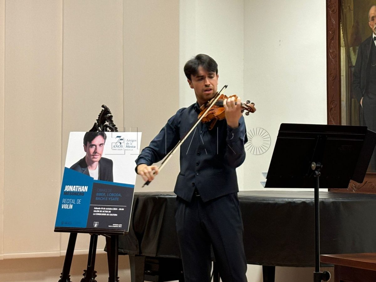 Magistral recital de violín de Jonathan Mesonero en la Consejería de Cultura