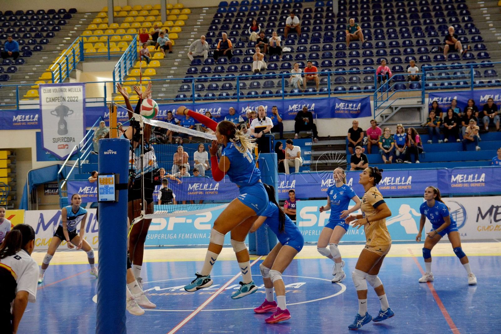 El CV Melilla logra una trabajada victoria en el Javier Imbroda