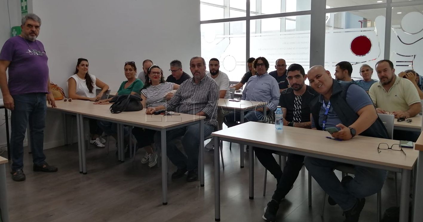 La CGT organiza este miércoles “una marcha de cangrejo a paso de tortuga”