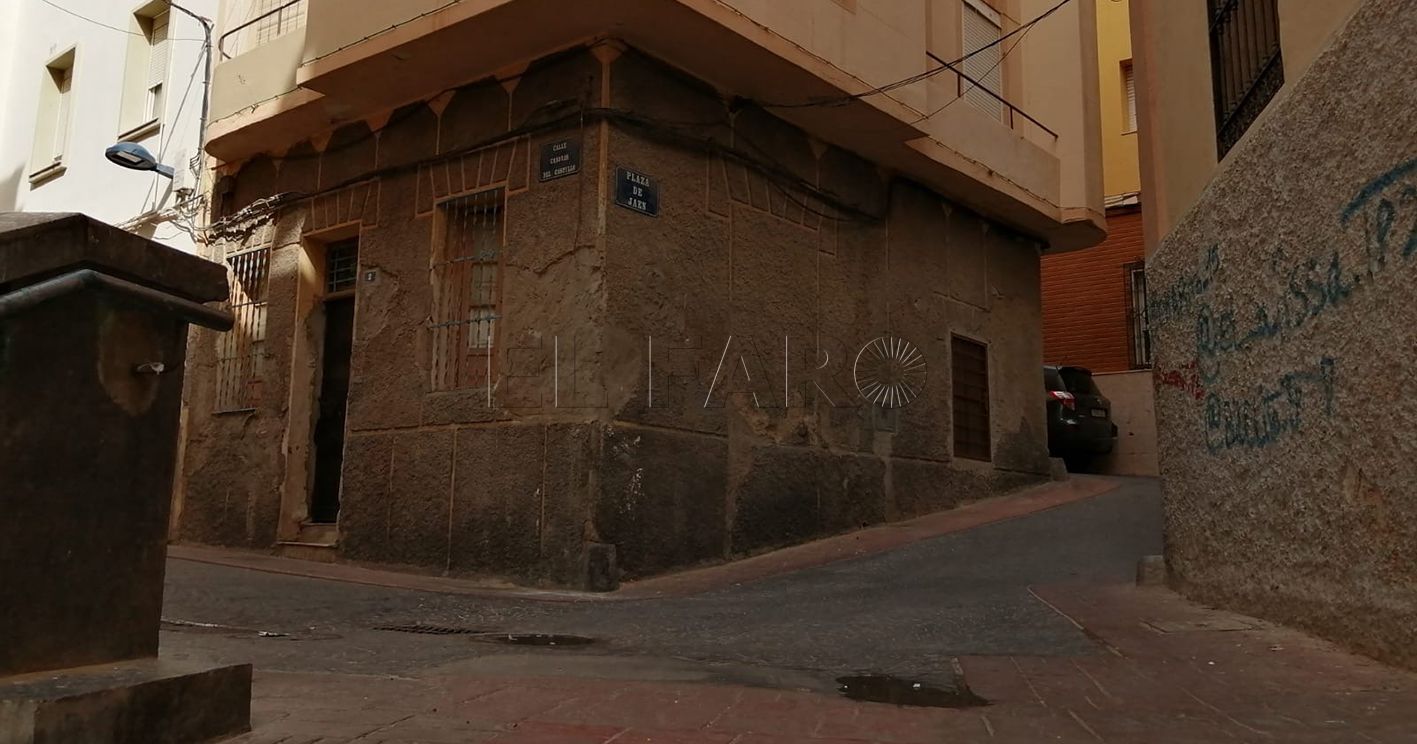 ¿Será Rusadir, es decir Melilla, una urbe verdaderamente de origen amazigh (mora) y no fenicia?