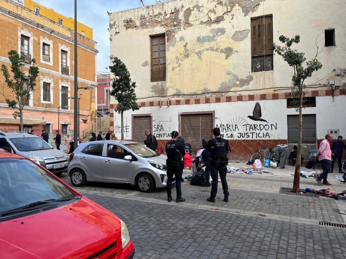 La Ciudad Autónoma establecerá un mercadillo de segunda mano para luchar contra la venta ambulante