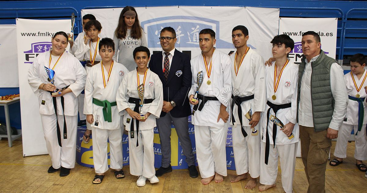 El Autonómico de Katas congrega a los mejores karatekas de Melilla