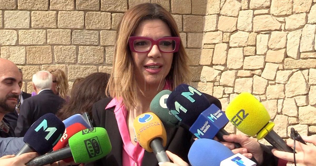 La delegada pide a Imbroda que esté "a la altura de las circunstancias" con Sánchez