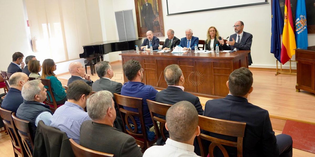 "Melilla debe depender de sí misma y no de un tercer país"