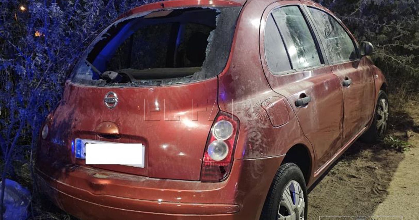 La Policía Nacional y la Policía Local detienen a tres menores que dañaron nueve coches