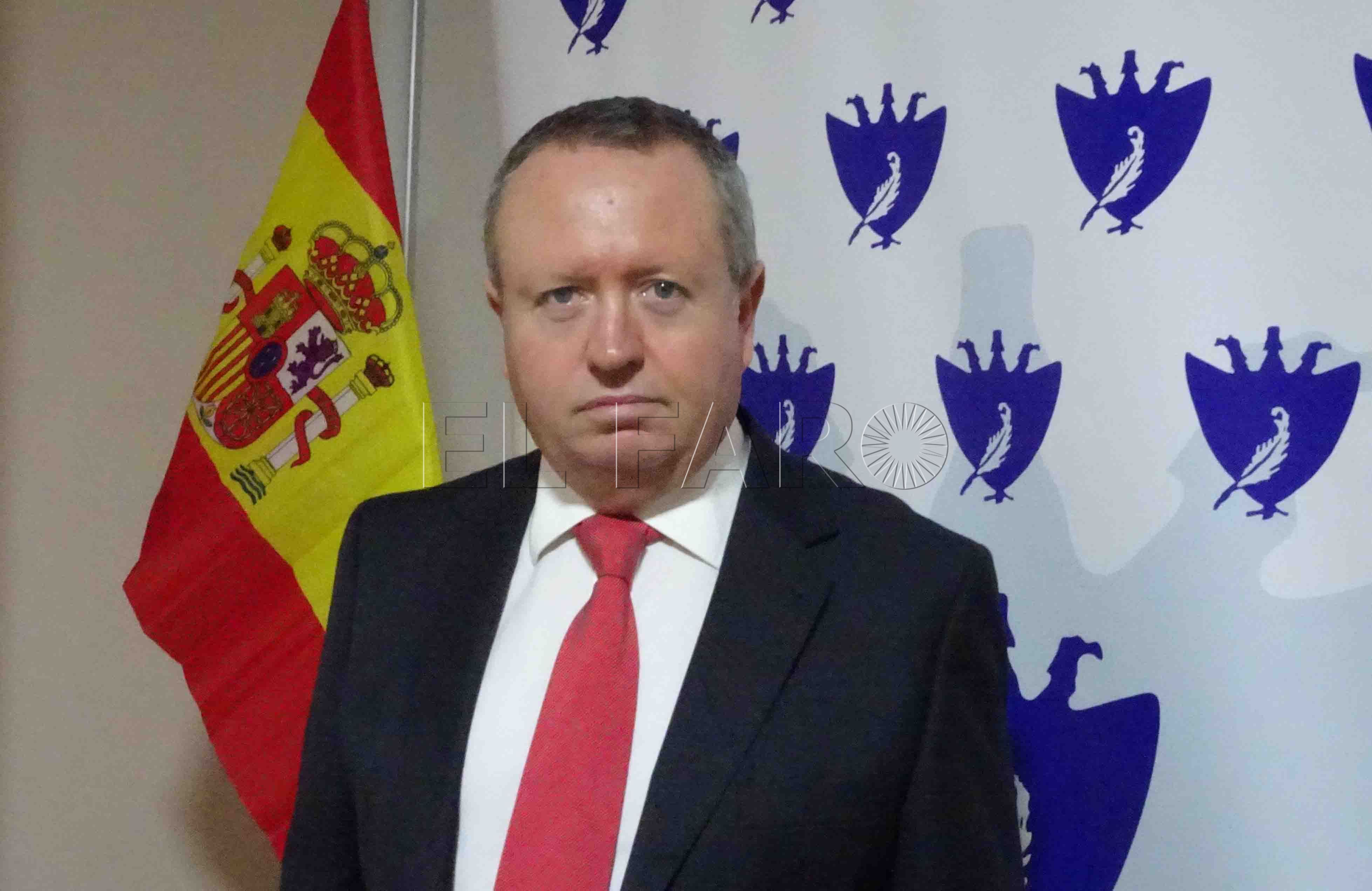 Ángeles Mora y Juan Calderón recibirán la Medalla de San Isidoro de Sevilla