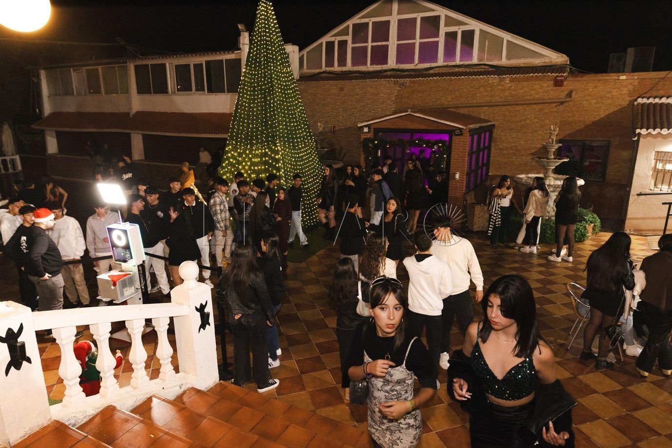 La Fiesta Joven 2024 ¡XMas Party! logra un gran éxito