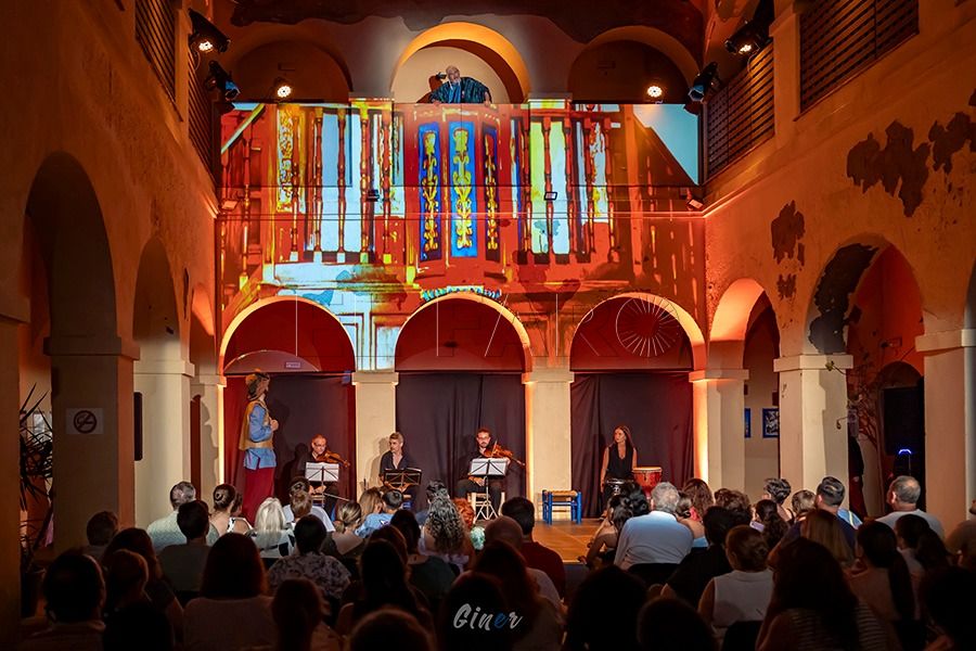 Mirrolde Teatro junto con Ballet Colores y Zíngaros del Rif presentan la obra "Cena de Nochebuena"