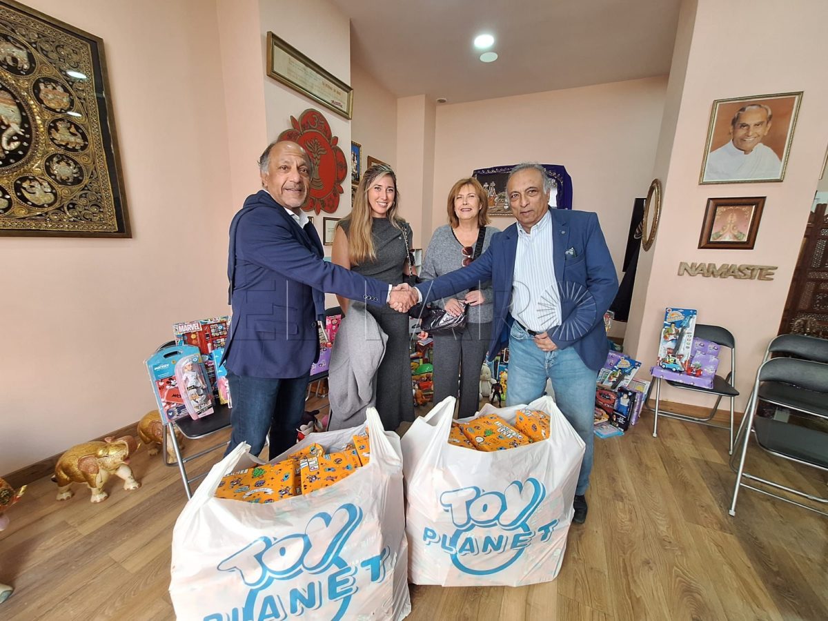 La comunidad hindú de Melilla agradece la solidaridad obtenida en la campaña 'Un juguete, una sonrisa'