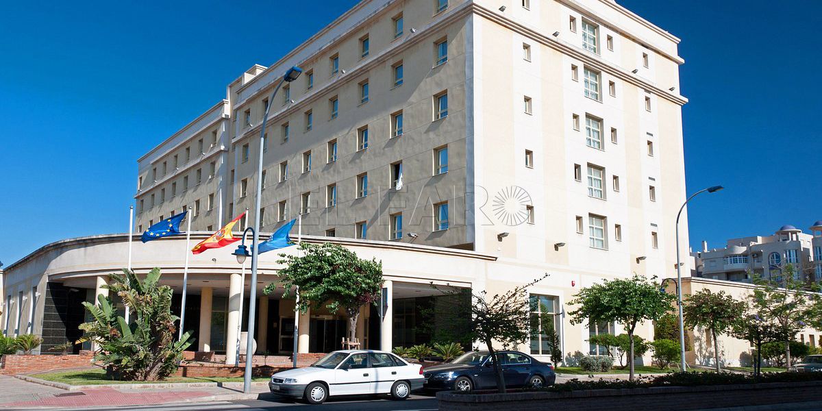 La Asociación Española de Consumidores denuncia "esperas de hasta 90 minutos" ante el nuevo registro de viajeros