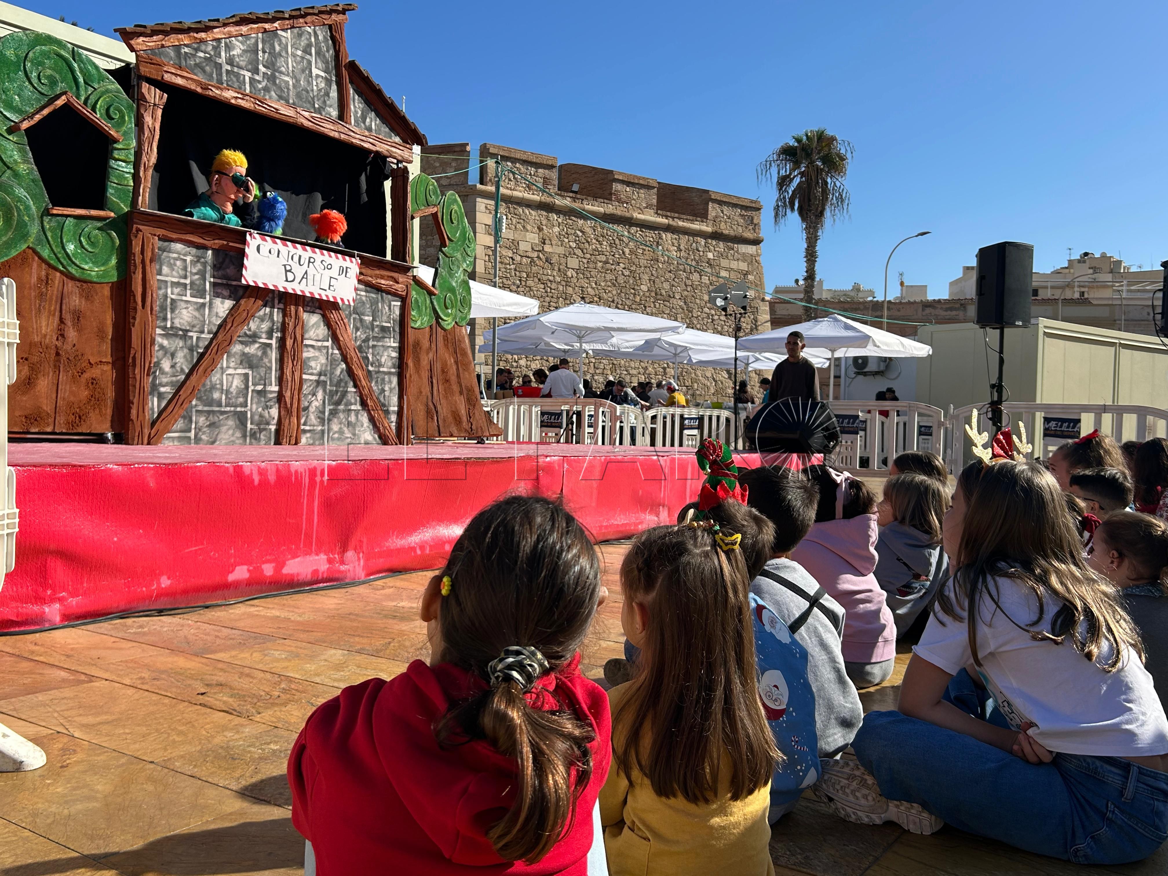 Más de 100 personas han sido contratadas para las actividades navideñas de Melilla