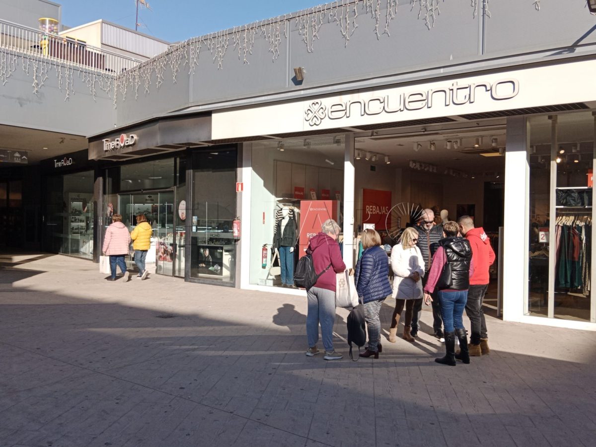 Gran afluencia de público en el Parque Murias durante el último domingo del año