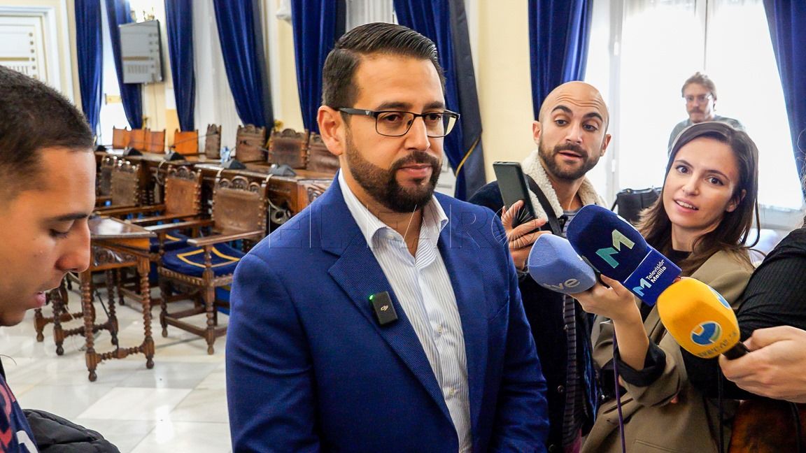 Somos Melilla, descontenta por cómo queda el transporte marítimo