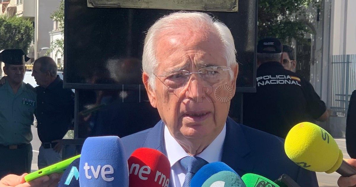 Imbroda desea para 2025 "paz para todos"