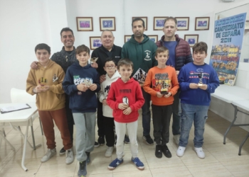 Foto de familia con todos los premiados en la competición disputada el pasado sábado.