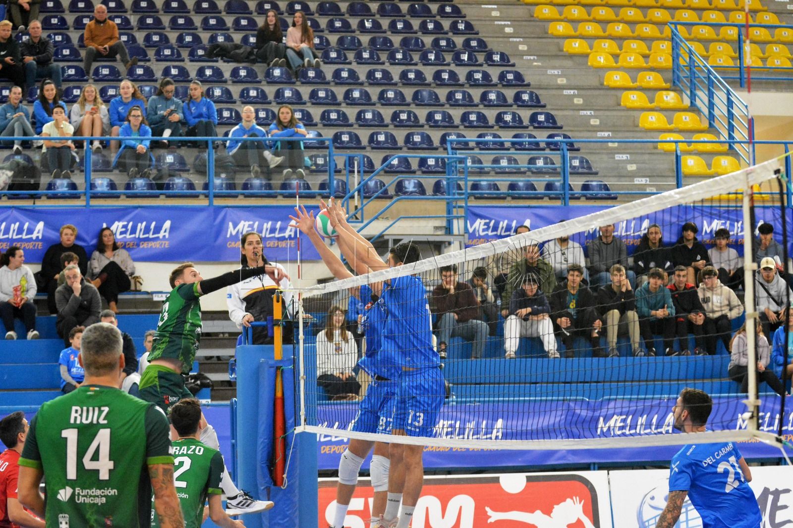 Partido de altos vuelos para el CV Melilla ante el Conqueridor