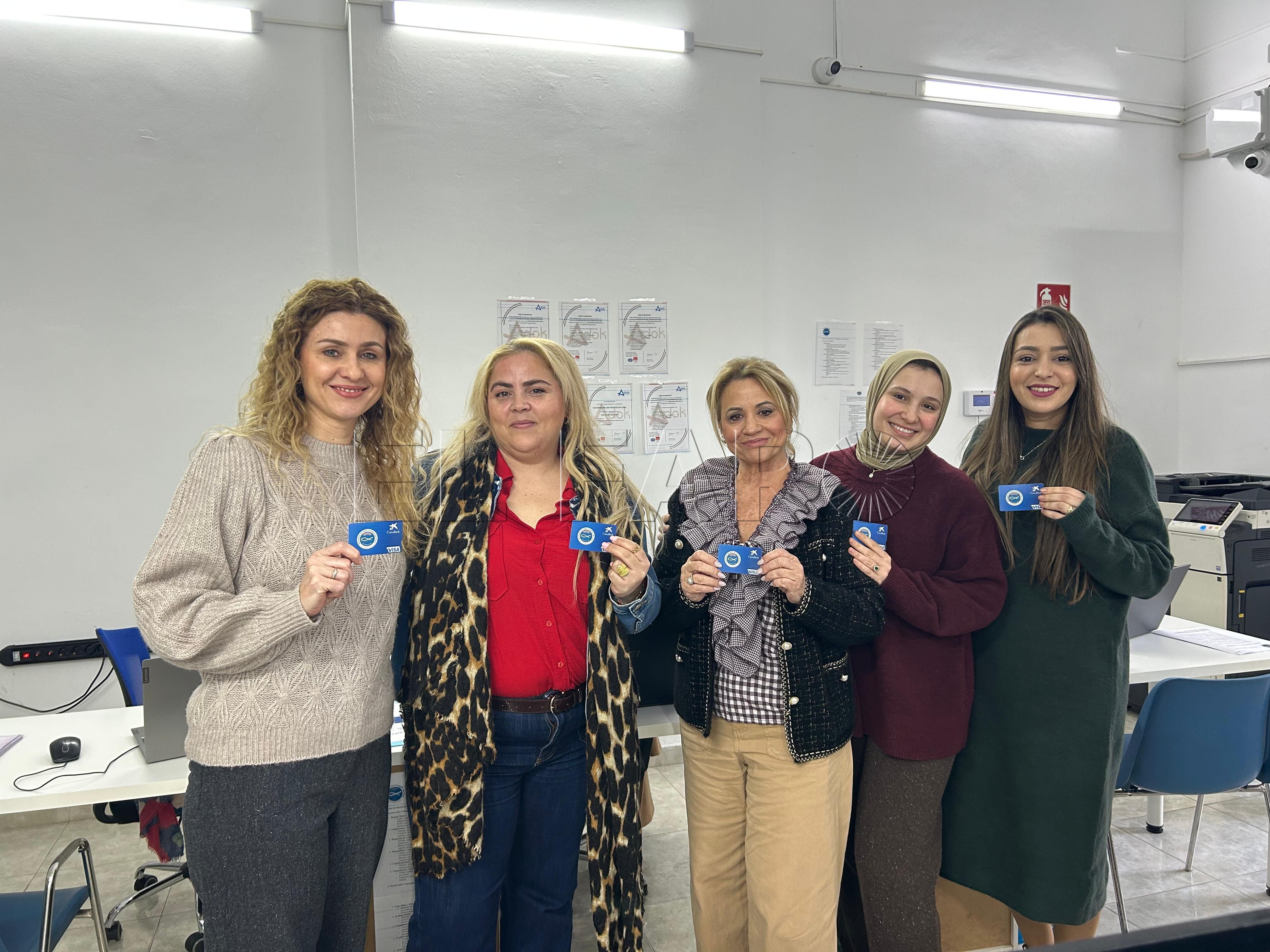 Tarjetas monedero: Una ayuda vital para 1.000 familias en Melilla