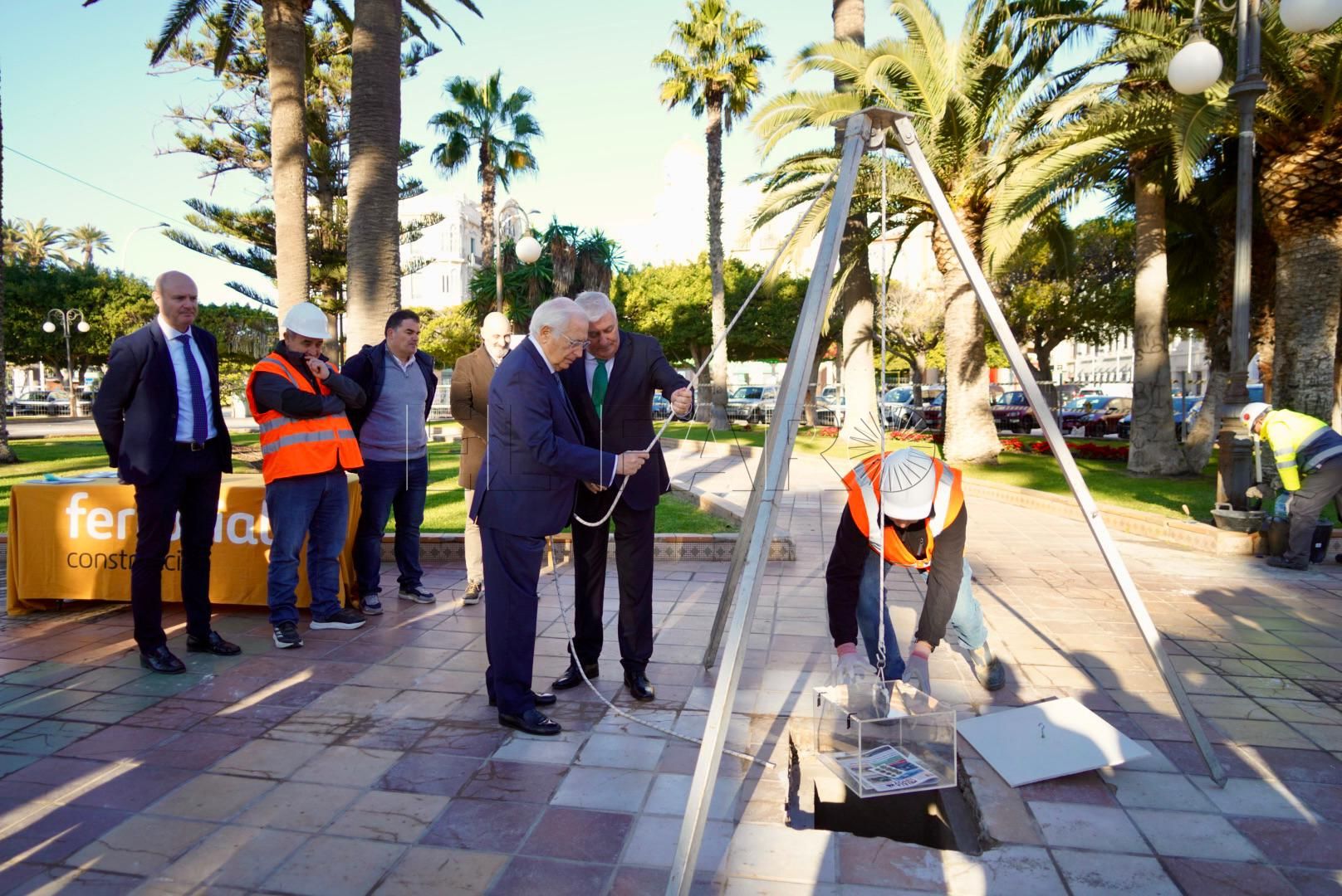 Imbroda pone la primera piedra