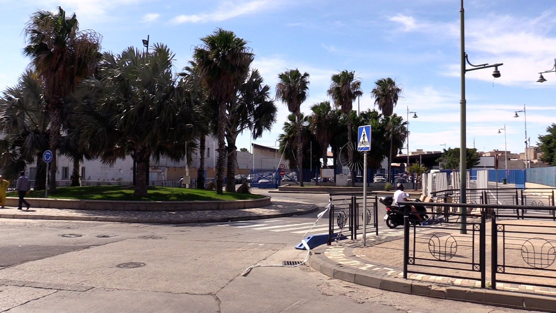 Marruecos gana la batalla y solo aceptará determinados productos desde Melilla