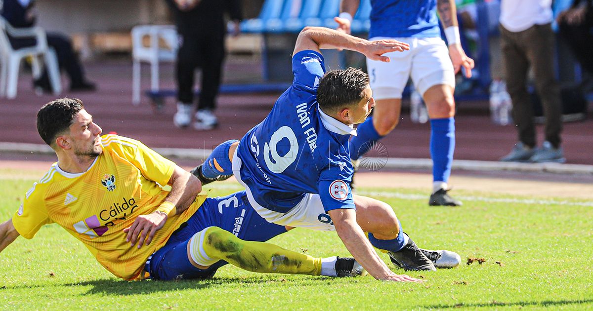 El Melilla pierde la victoria en los últimos minutos