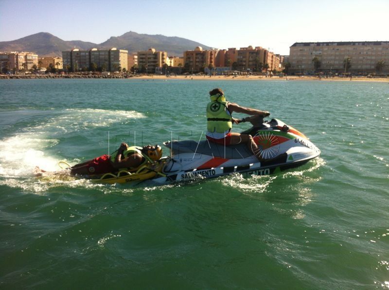 Moto de agua de Protección Civil