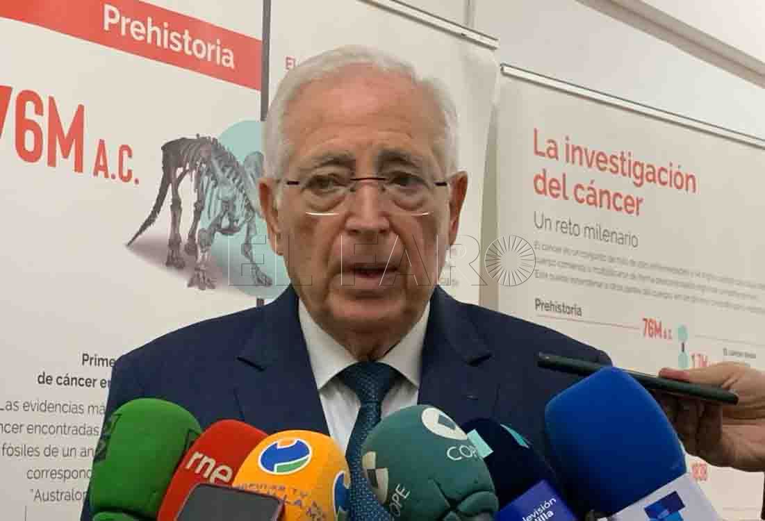 Imbroda habló con Albares