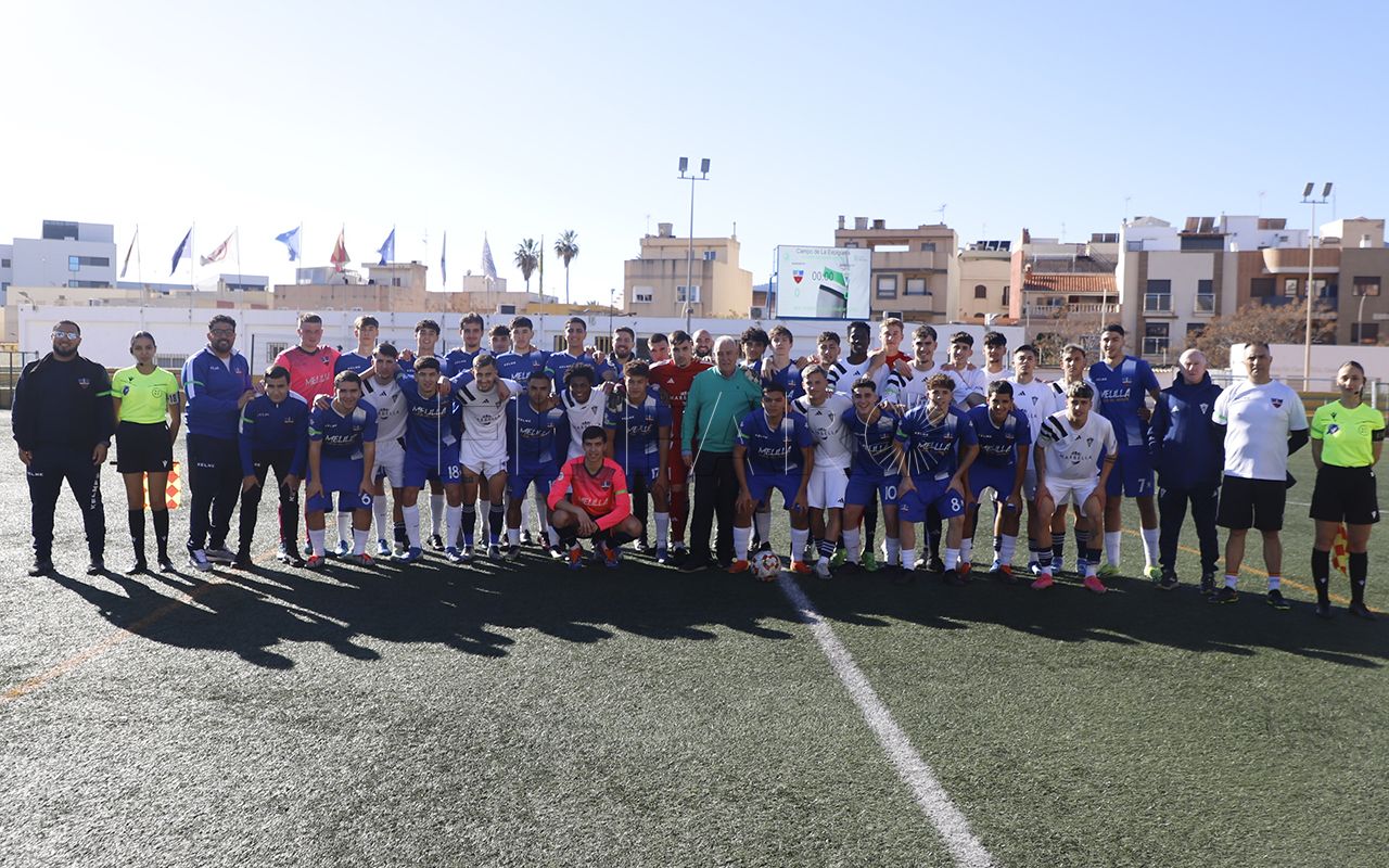 El fútbol melillense se vuelca con la iniciativa ‘Brazaletes de esperanza’