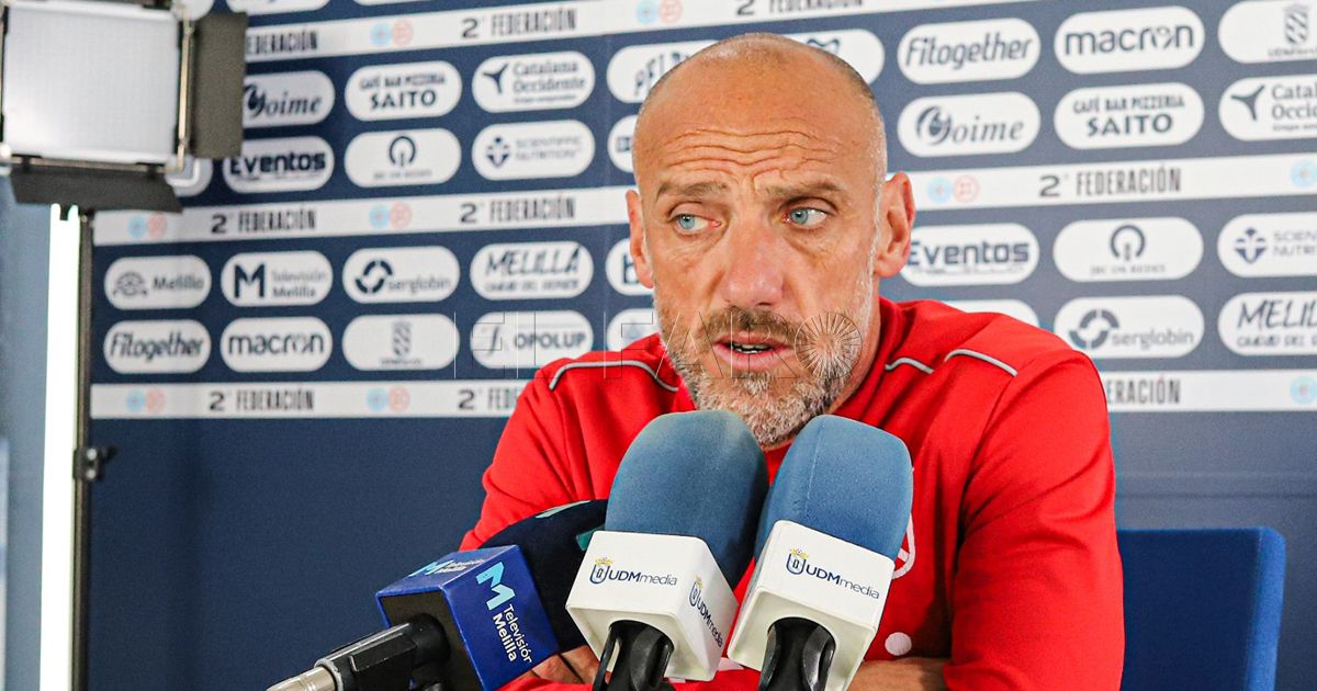 David Cabello: “Tenemos que sumar de tres en tres en el Álvarez Claro"