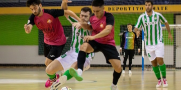 El conjunto melillense empató a cinco goles frente a los béticos en el primer partido de pretemporada.