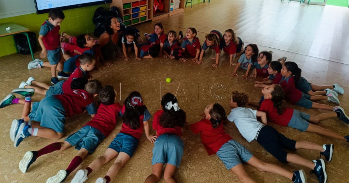 El yoga, disciplina que fomenta el bienestar y la empatía en los colegios