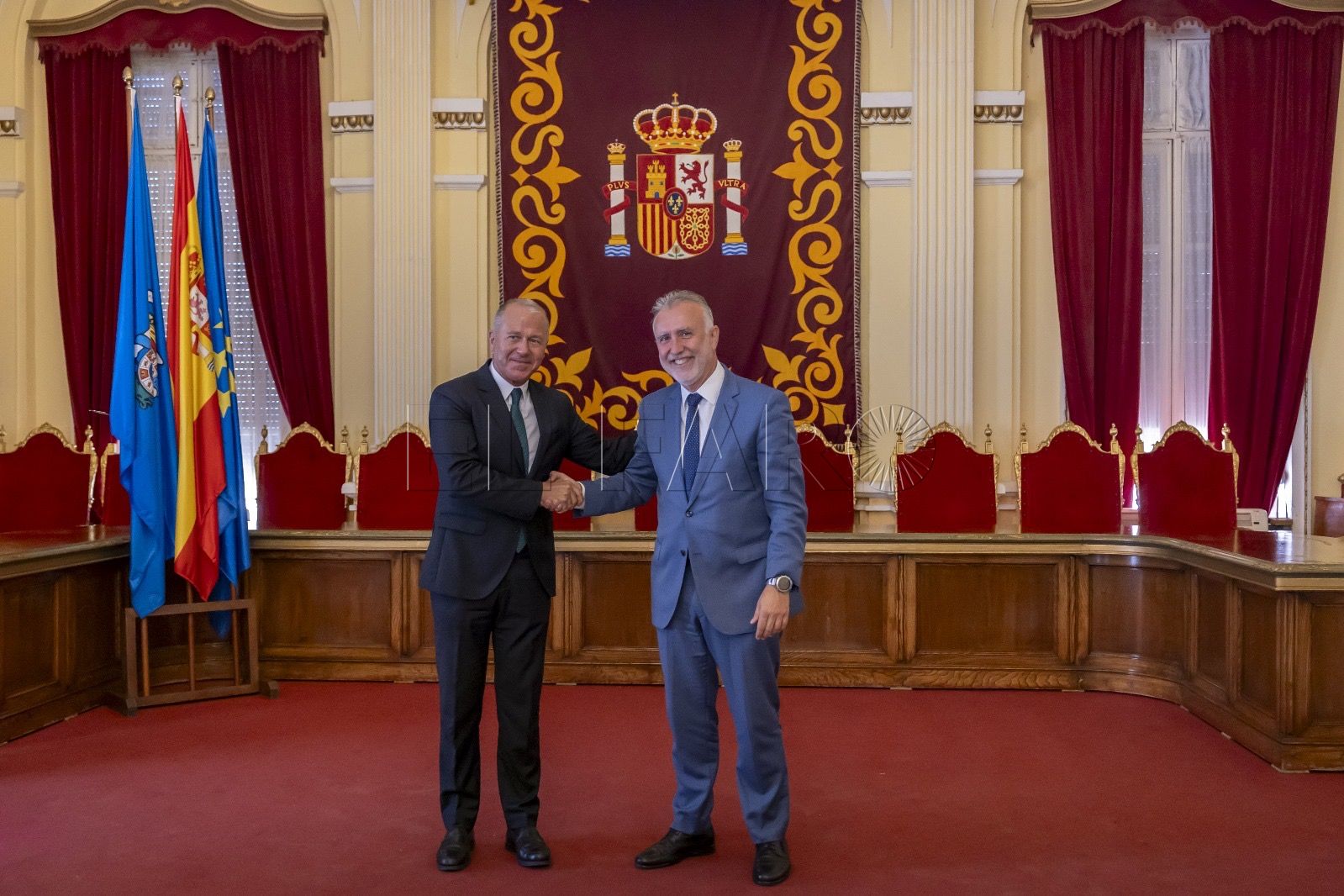 El ministro Clavijo junto al vicepresidente melillense Miguel Marín