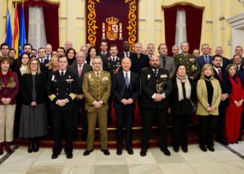 Marín recibe a los alumnos del LII Curso de Defensa Nacional de la Comgemel