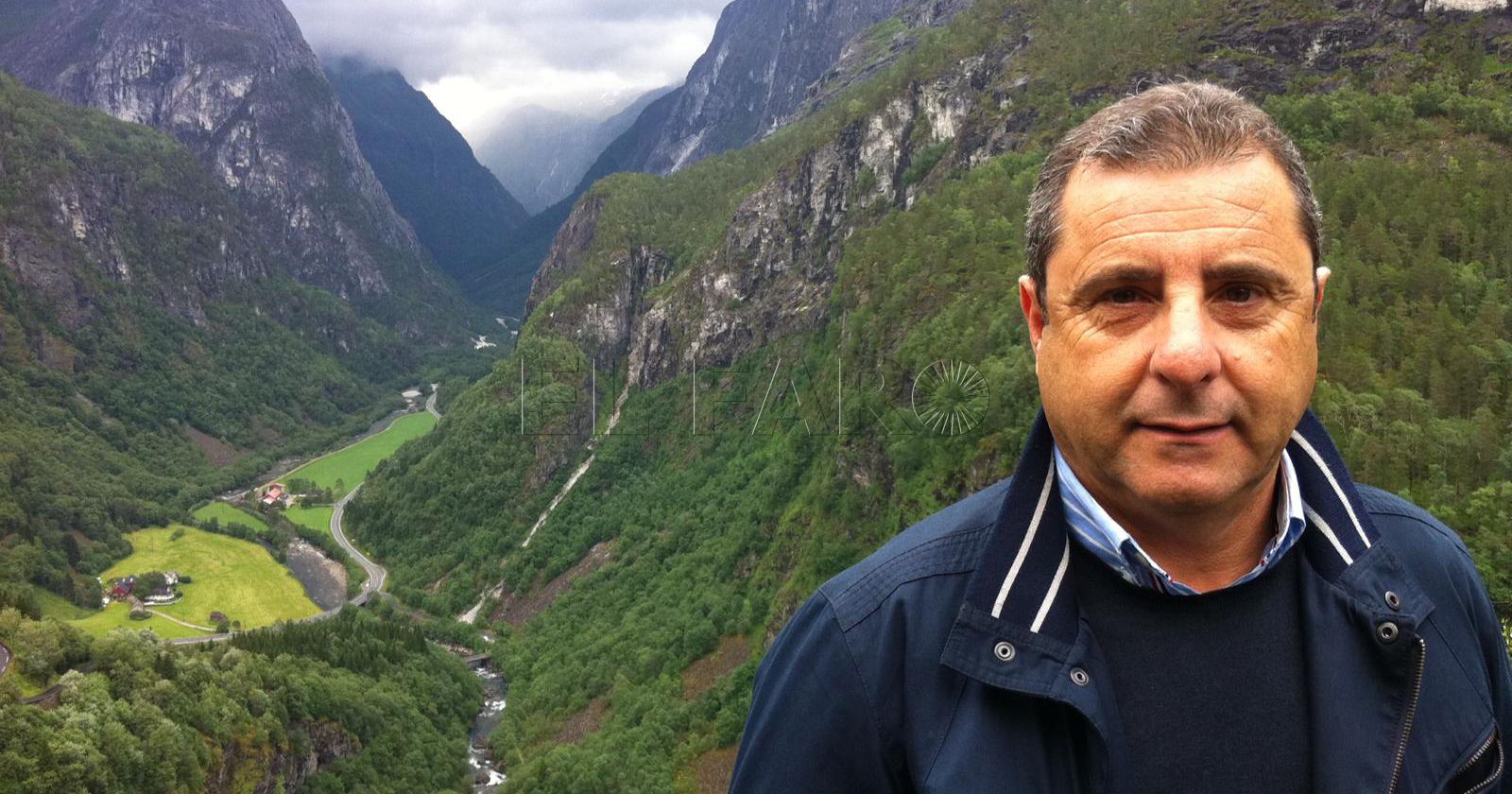 El carrillo | "De joven me gustaban los Beatles y Simon & Garfunkel. Ahora me gusta el flamenco-pop"