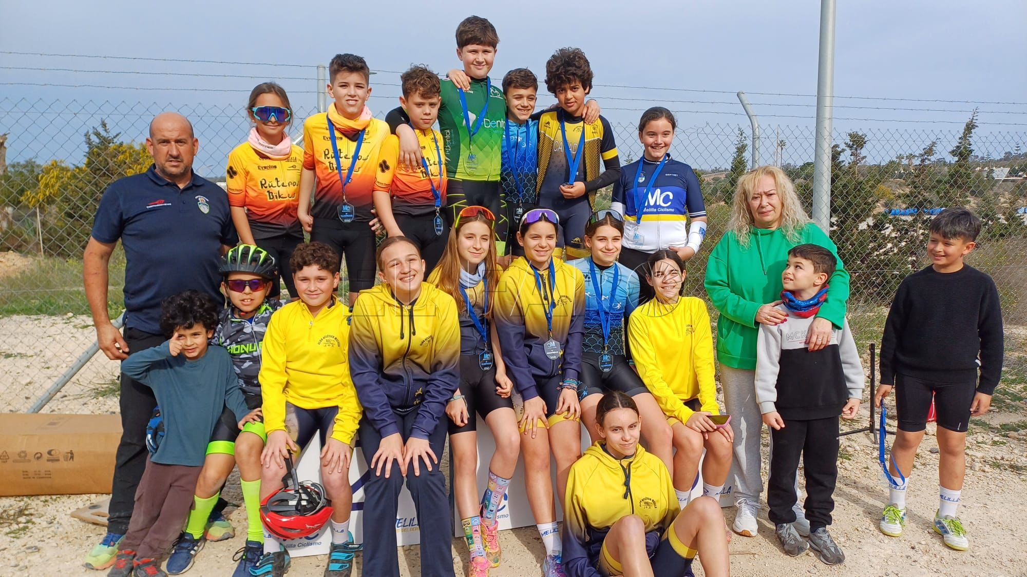 Luismi Ruiz y Blanca Bautista, ganadores el VI Memorial Julio César Flores de ciclismo de montaña