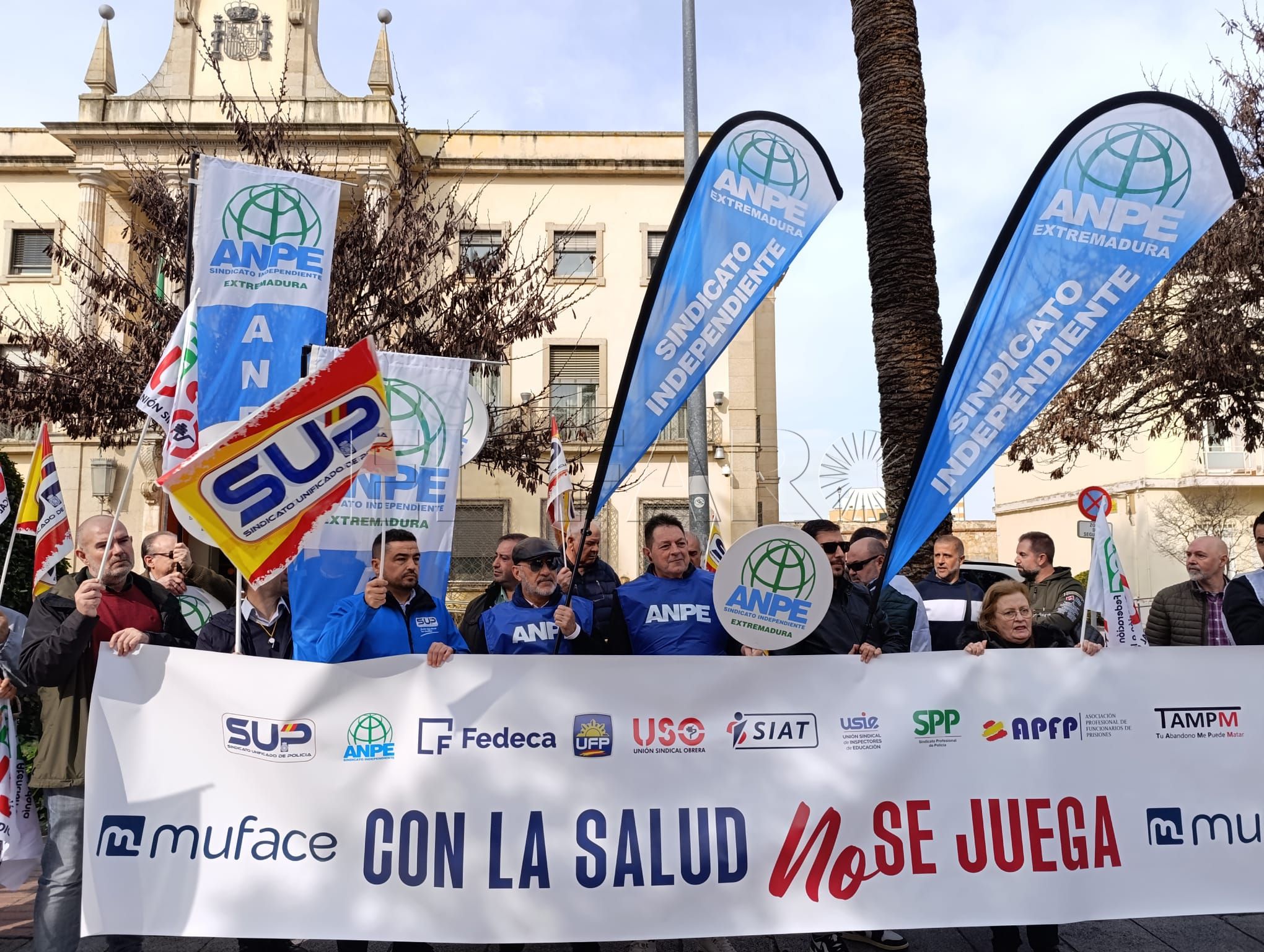 La Plataforma Intersindical continúa sus movilizaciones ante el colapso sanitario