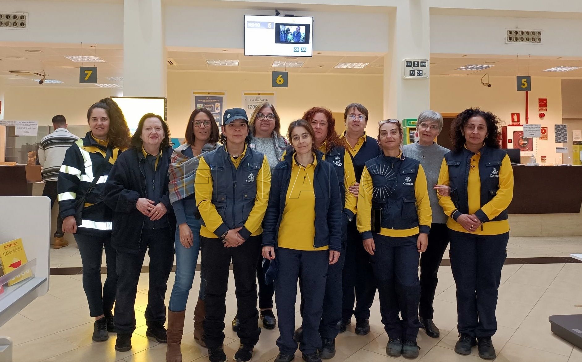 Mujeres trabajadoras de Correos