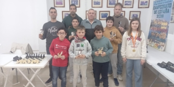 Foto de familia con todos los premiados en la competición disputada el pasado sábado.