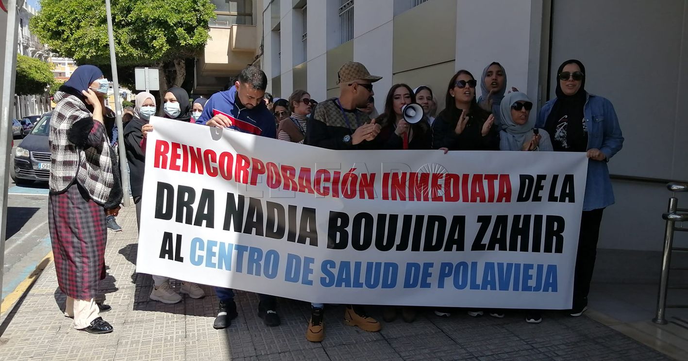 La Comunidad Musulmana de Melilla también pide la vuelta de la pediatra Nadia Boujida al centro de salud de Polavieja